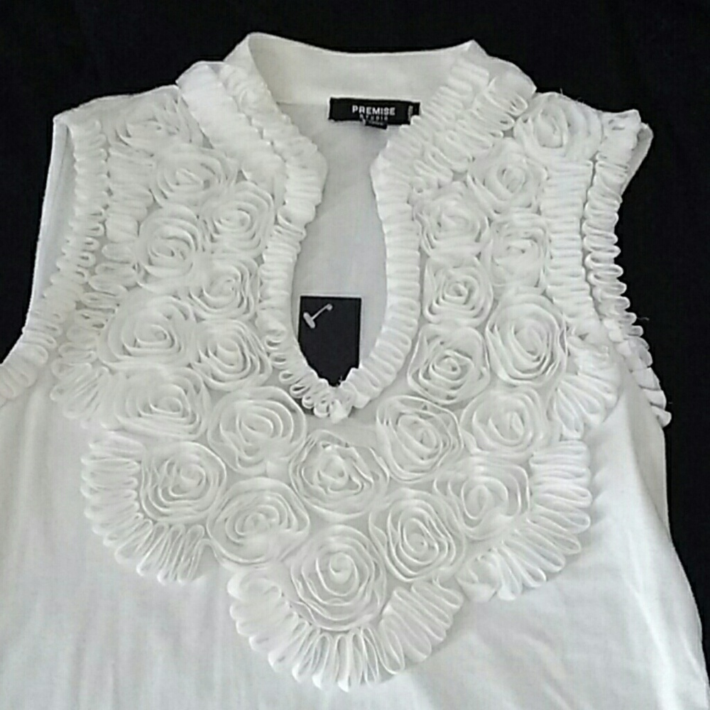 Blouse - Picture 2 of 8